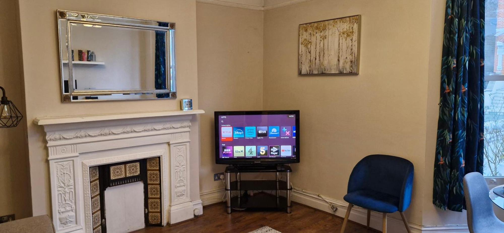 Charming Flat In Wimbledon Apartment Лондон Екстериор снимка